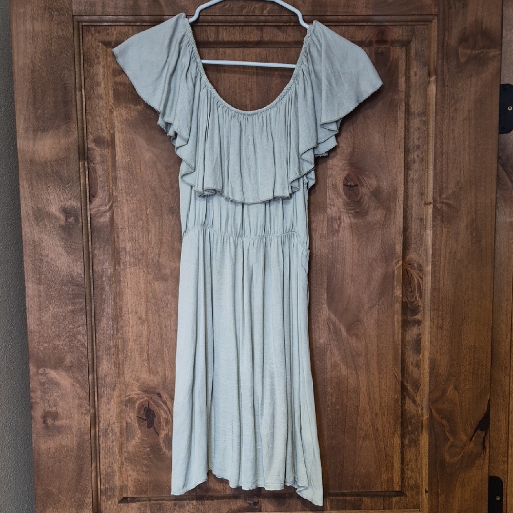 Chic Ruffled Light Gray Dress